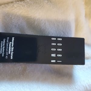 Bobbi brown foundation